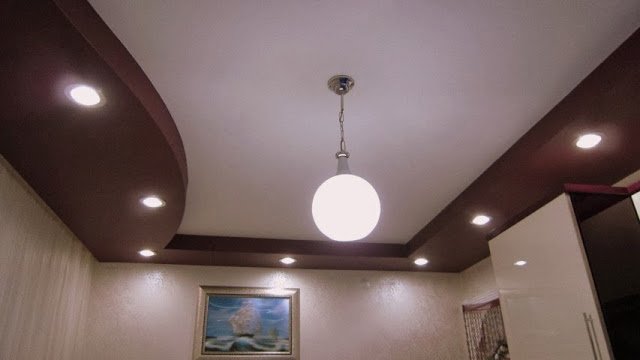 Матовый потолок в гостинную